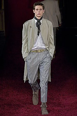 Look 10